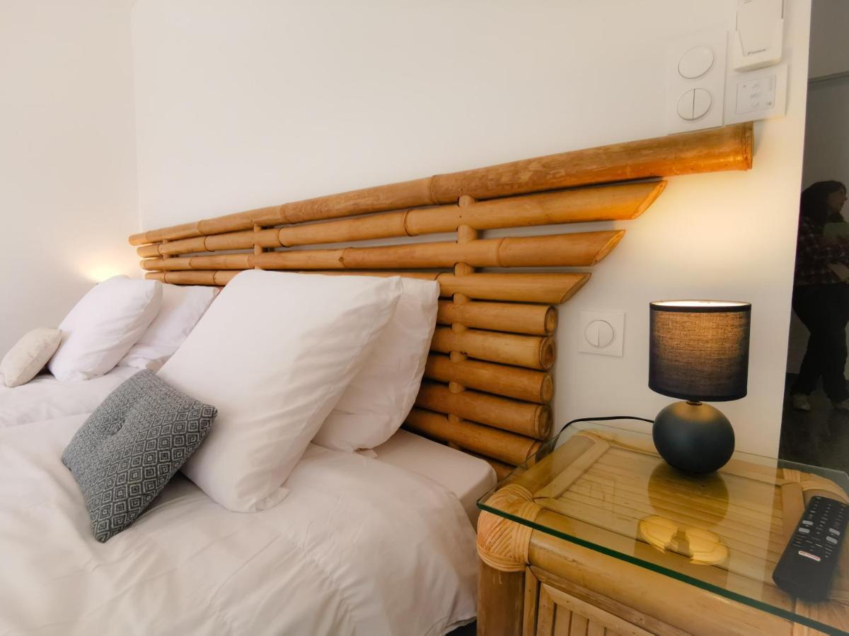 Domaine Des Bois Argentes Bed and Breakfast Saugirard Exteriör bild